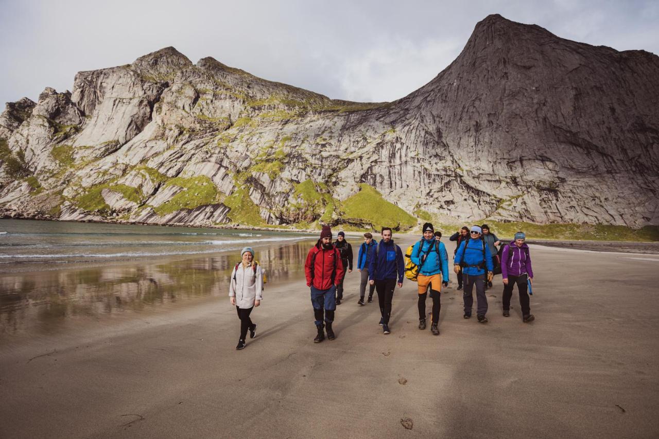 Lofoten Planet Basecamp Sørvågen Exterior foto